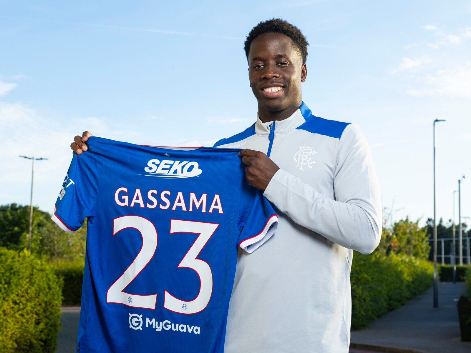 ديدي غاساما.. الموهبة الموريتانية الصاعدة في ملاعب أوروبا